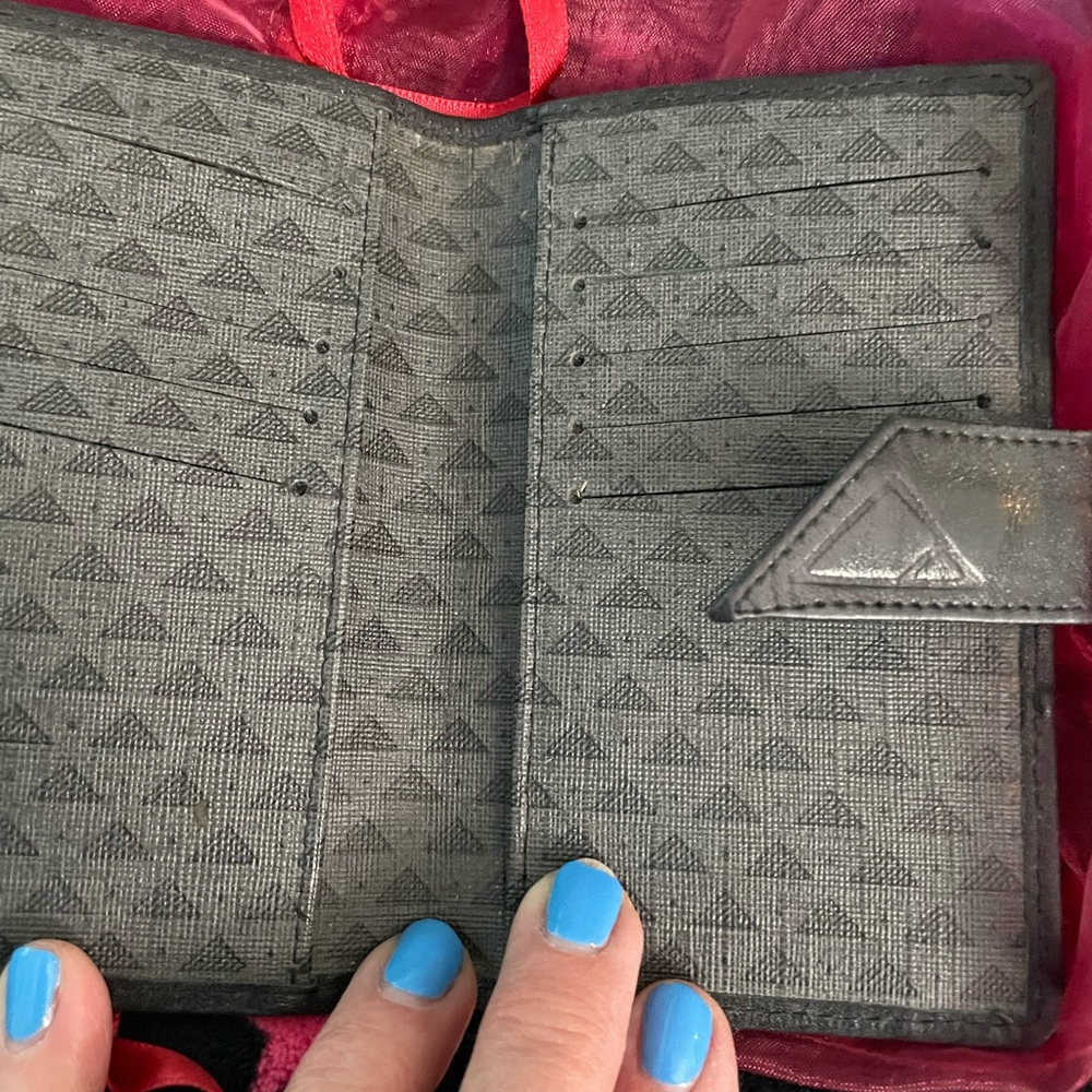 Vintage gray Liz Claiborne cardholder